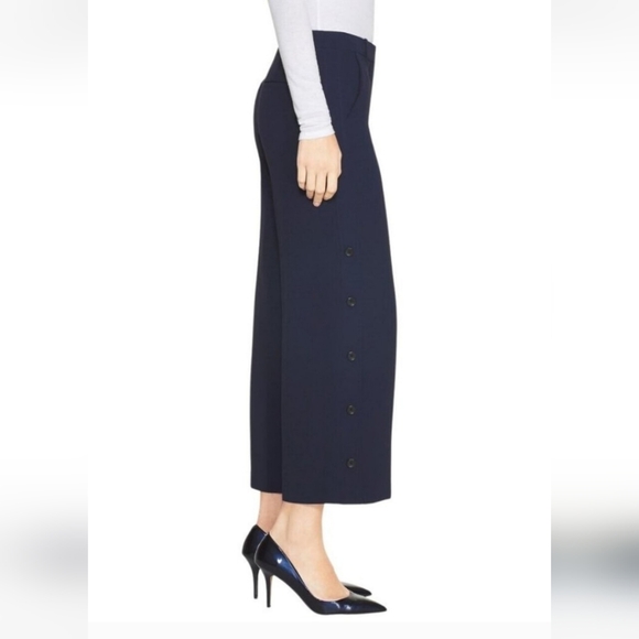 WHBM Navy Crop Wide-Leg Pants wButton Detail, Size 6R - Picture 3 of 8